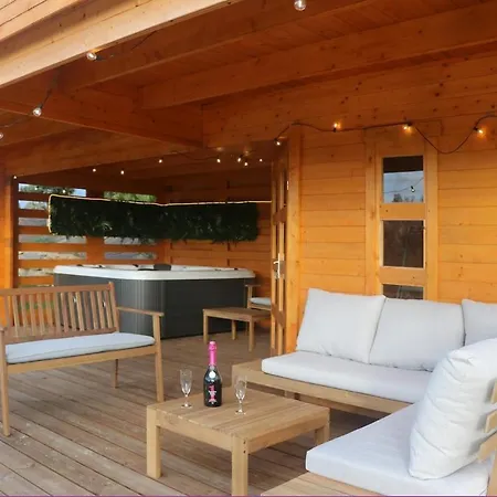 Holiday home Authentic 4 People With Domaine Lf *
